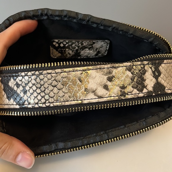 Steve Madden handbag bundle of three purses - Picture 16 of 16